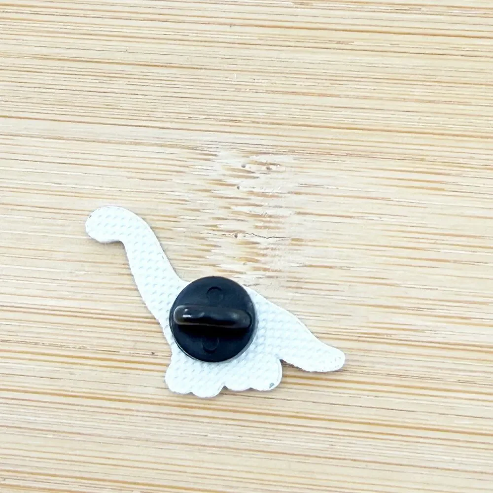 Brontosaurus Dinosaur Skeleton Enamel Pin: Fun Dino Lapel Pin